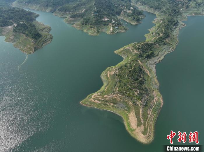 圖為生態(tài)園區(qū)的葫蘆半島。　趙亮 攝