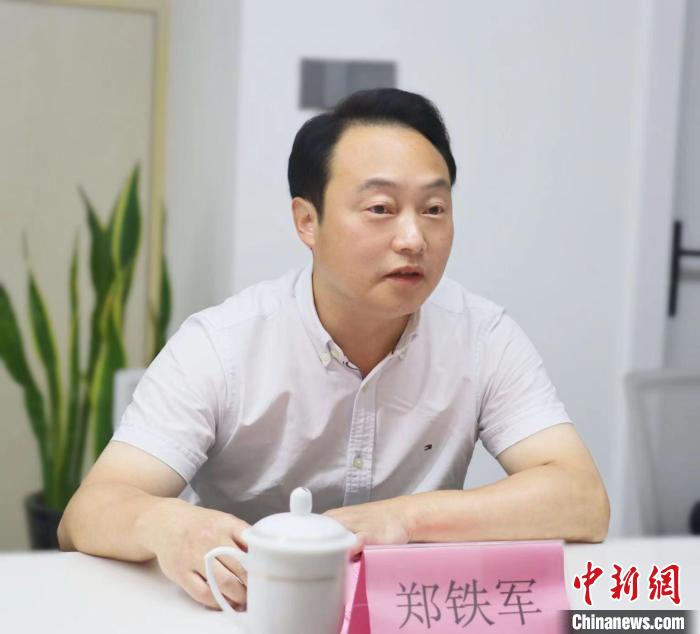 寧德市臺(tái)港澳辦主任鄭鐵軍講話?！窃式?攝