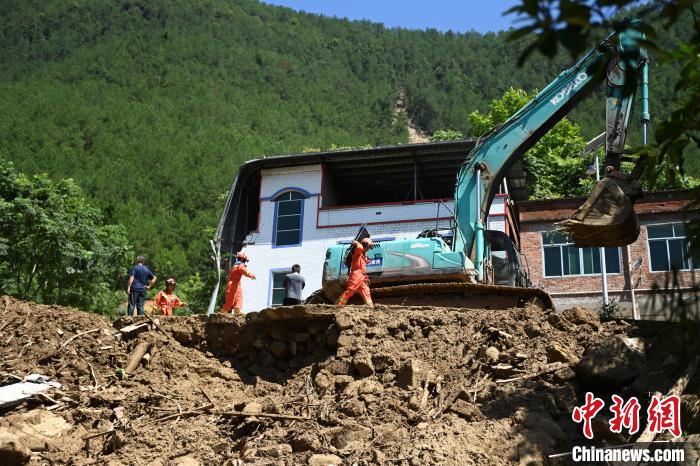 重慶19個(gè)區(qū)縣310個(gè)鄉(xiāng)鎮(zhèn)（街道）遭受洪澇、地質(zhì)災(zāi)害