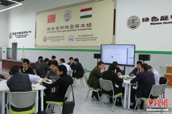 2023年4月，位于杜尚別的塔吉克斯坦魯班工坊課堂。張碩 攝