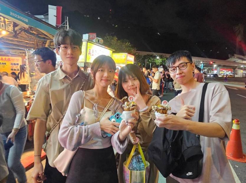 梅花糕受到臺灣年輕人的喜愛。圖片來源：臺灣“中時新聞網(wǎng)”游定剛攝