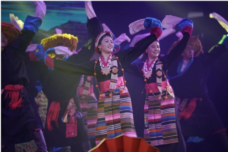圖為2024“歡樂春節(jié)”中泰互致新春賀辭活動(dòng)現(xiàn)場(chǎng)。 中國(guó)駐泰國(guó)大使館文化處供圖