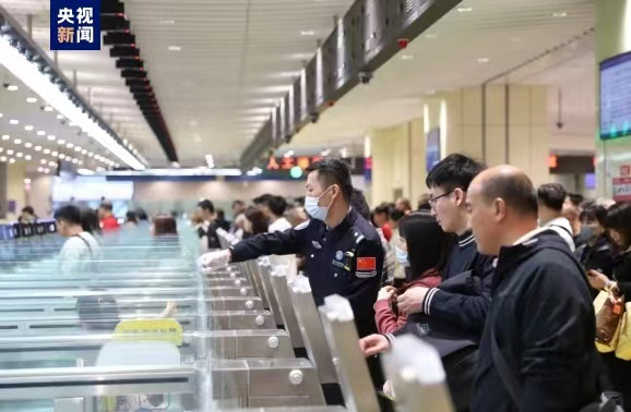 灣區(qū)速評丨多項數(shù)據(jù)破紀(jì)錄 人才何以在灣區(qū)成潮？