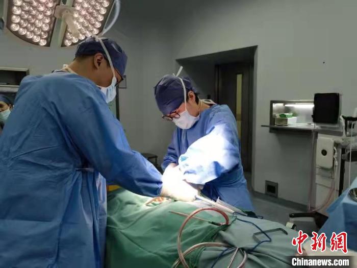 “格?；ㄖ異邸睘?61人次西藏患兒開展髖關(guān)節(jié)愛心手術(shù)