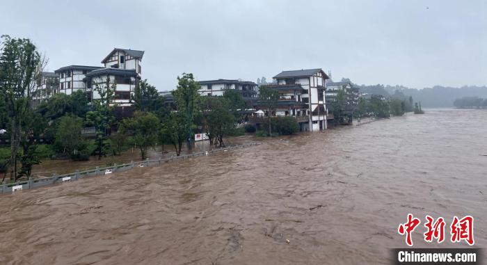 四川暴雨、山洪、地質(zhì)災(zāi)害氣象風(fēng)險(xiǎn)預(yù)警齊發(fā)