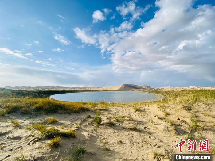 圖為關(guān)停四年后的沙島景區(qū)現(xiàn)狀?！±罱瓕?攝