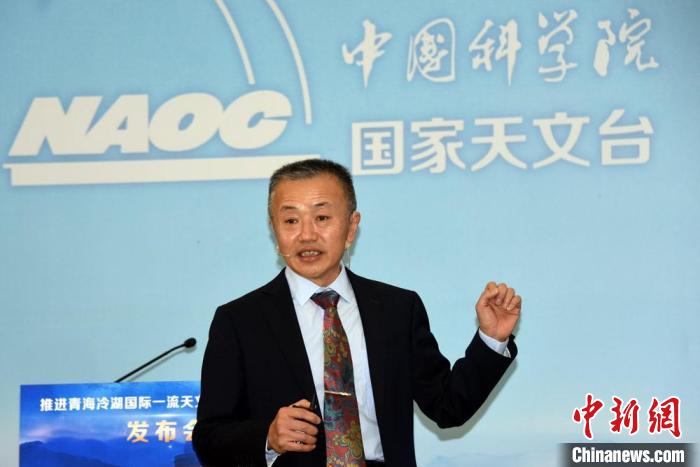 中科院國家天文臺冷湖基地首席研究員鄧李才介紹冷湖選址相關情況。　<a target='_blank' href='/'><p  align=