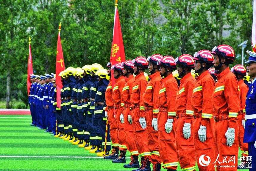 誓師大會現(xiàn)場。人民網(wǎng) 李海霞 攝