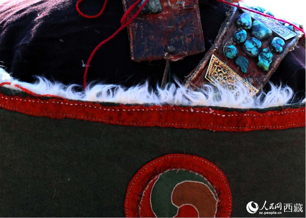 “飛天服飾”細(xì)節(jié)展示。 人民網(wǎng) 李海霞攝
